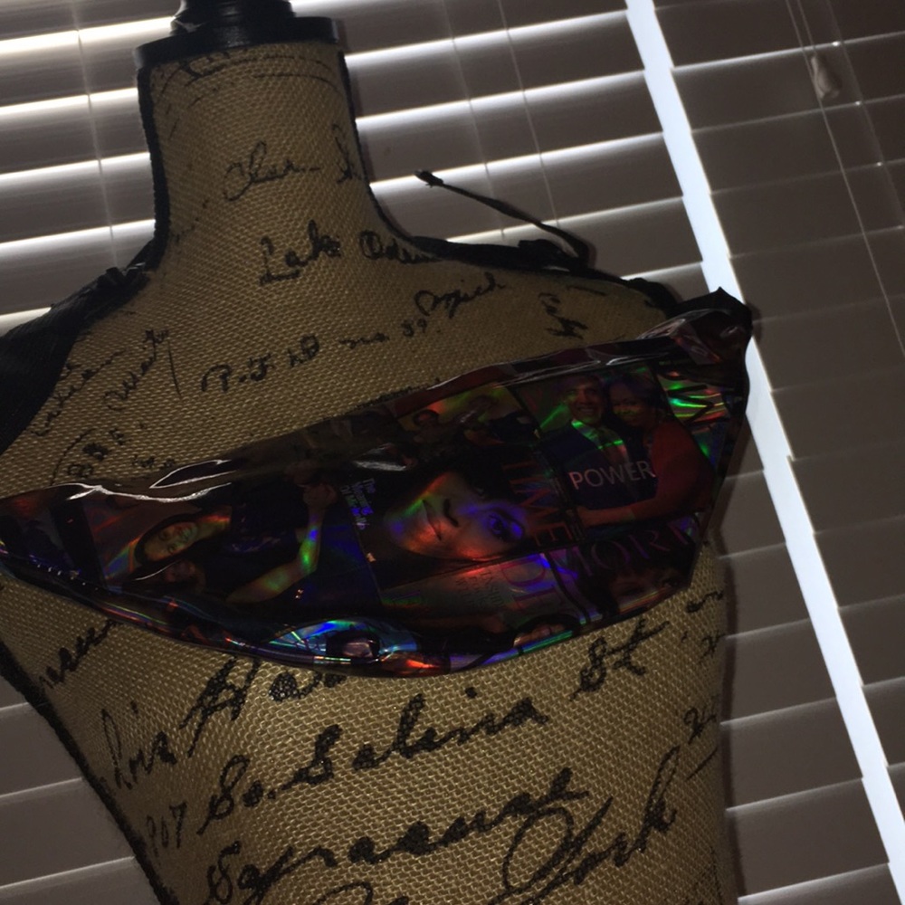 Fannypack - Picture 3 of 5